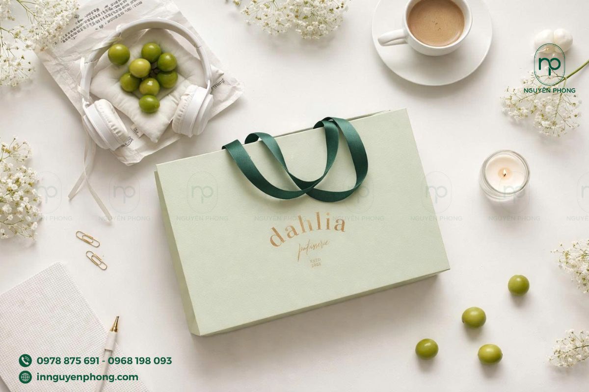 Mẫu túi giấy cao cấp